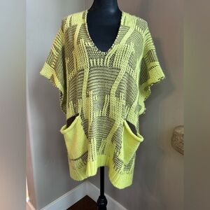 BCBGMaxAzria Oversized Boho Brown & Lime Green Knit Poncho Women’s Size S/M